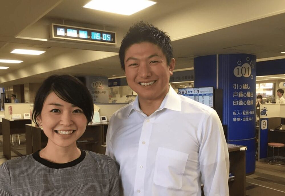 神谷宗幣と奥村ふみ