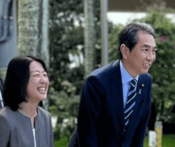 江藤拓と妻 順子2024年Facebook