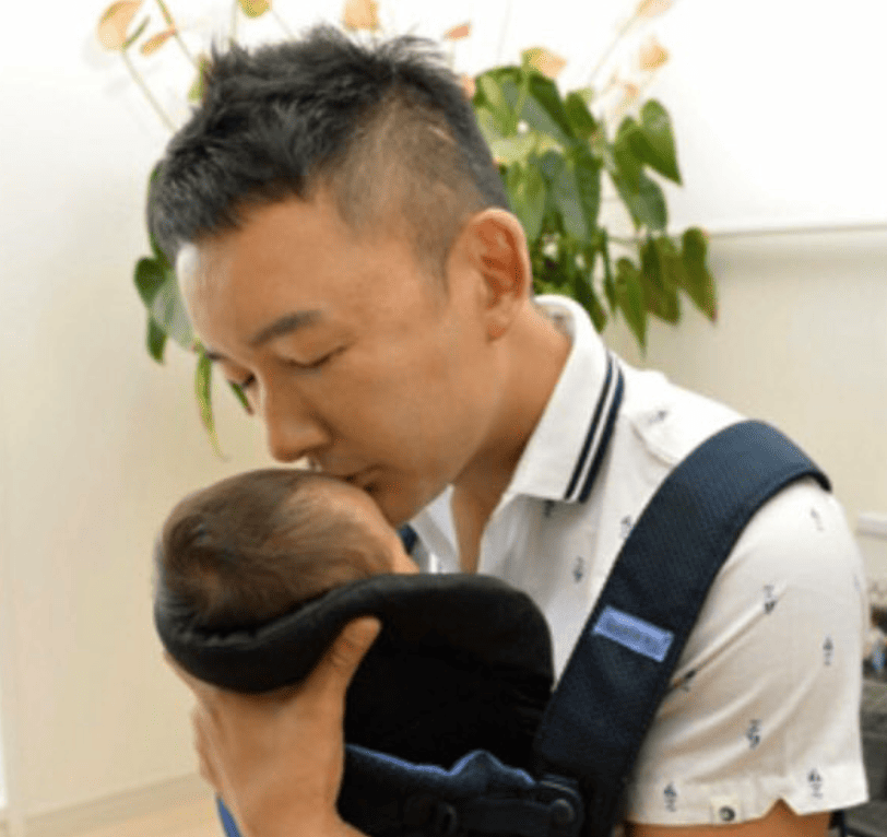 山本太郎の子どもを抱いている画像 若者勝手連のX投稿引用